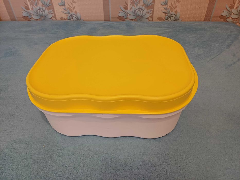 Tupperware. Контейнер Гурман. 8,4 л. Для выпечки, овощей, фруктов,сыра