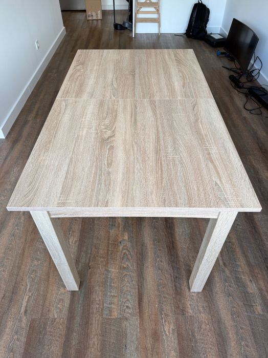 Mesa de Jantar Nova 140x80 aumenta para 180x80