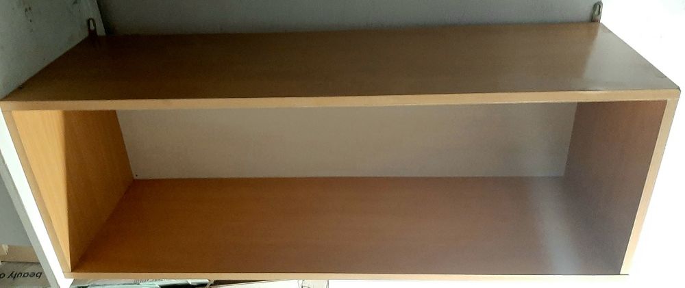 Продам недорого полку