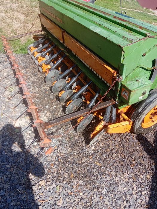 Siewnik talerzowy Amazone D7 30E 3m