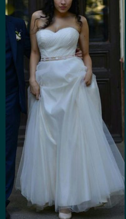 Свадебное платье 1500