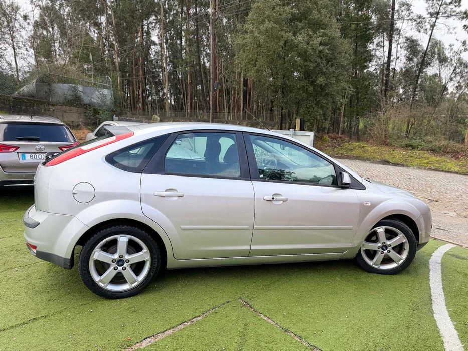 FORD FOCUS • 1.6 TDCi • BOM ESTADO