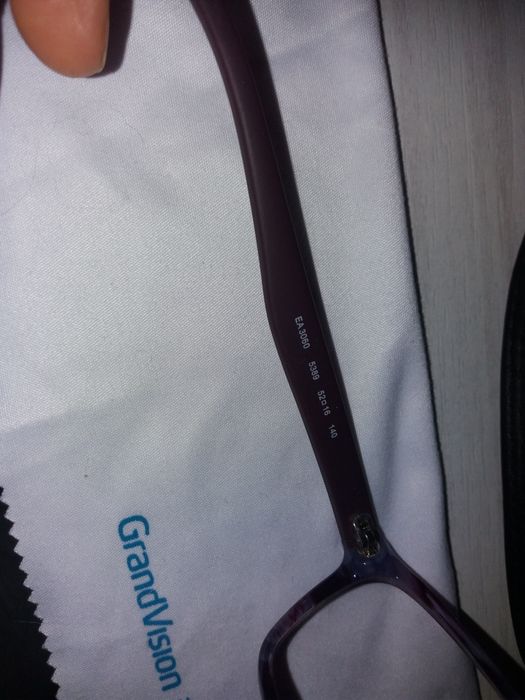 Оправа для очков Armani  новая с линзами +2.8