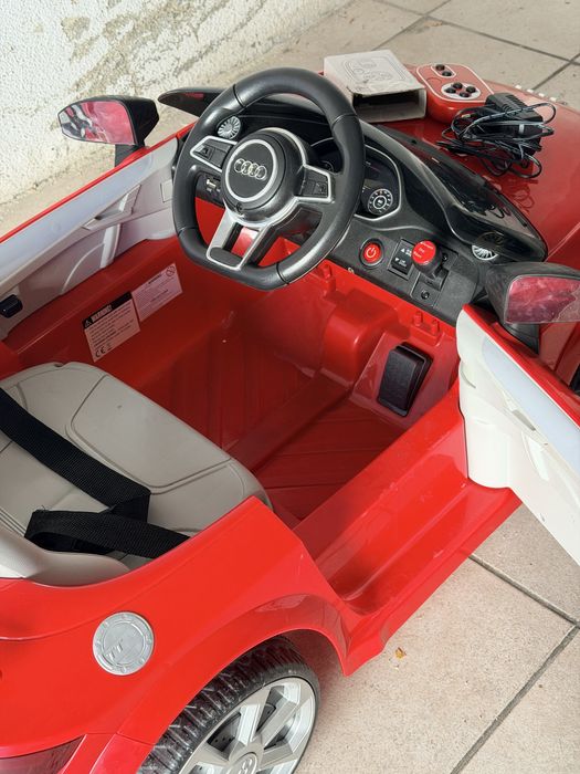 Carro Audi para Criancas