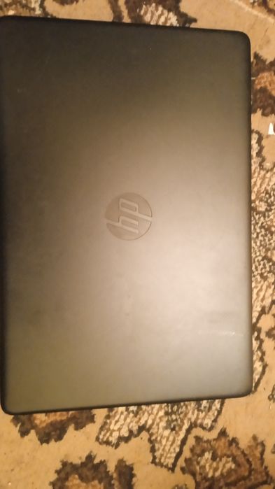 Laptop marki HP.