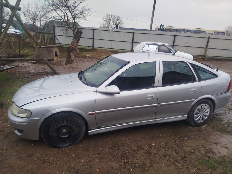 Розборка Опиль Вектра 2,2 мотор