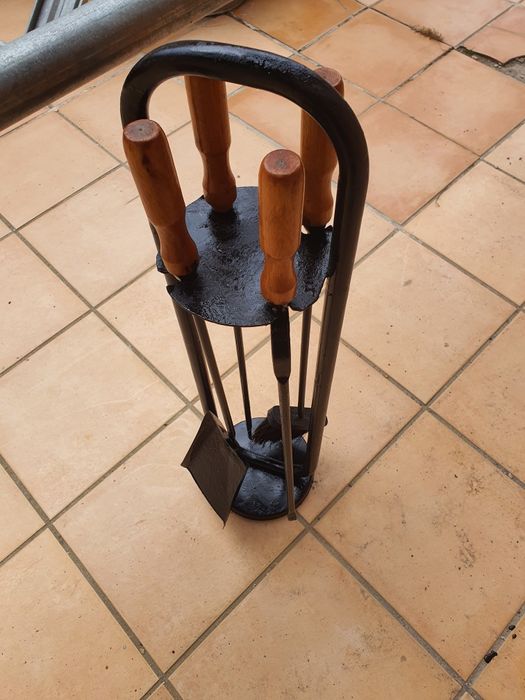 Conjunto de ferramentas para lareiras
