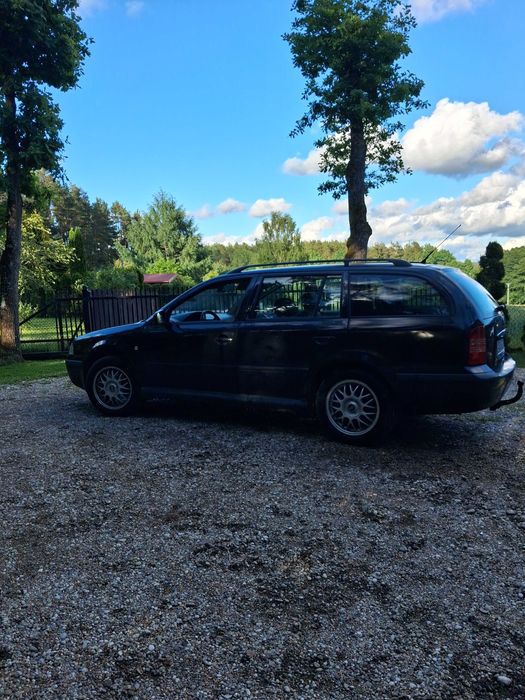 Skoda Octavia Tour