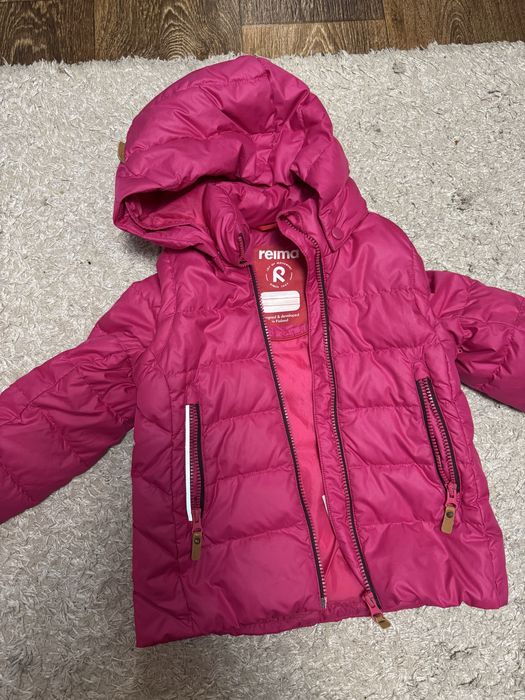 Курточка reima 110 2 в 1( жилетка)