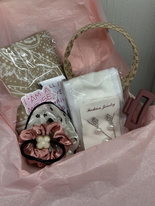 Подарунковий бокс жіночий, подарунок для дівчини, бюті бокс, набір