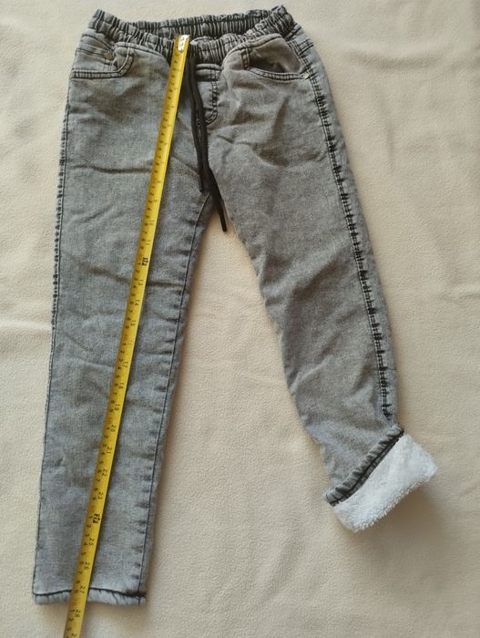 Зимові джинси на хлопчика приблизно 10 років