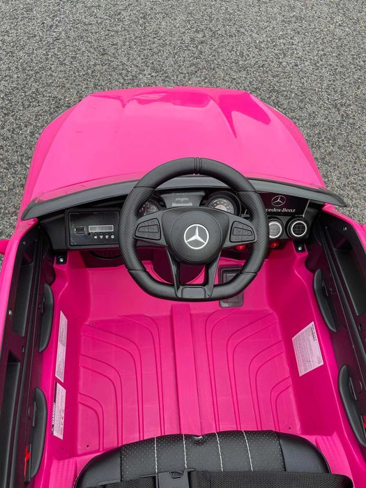 Samochód na akumulator Mercedes GLC 2×45 Watt Miękkie koła Pilot Skóra