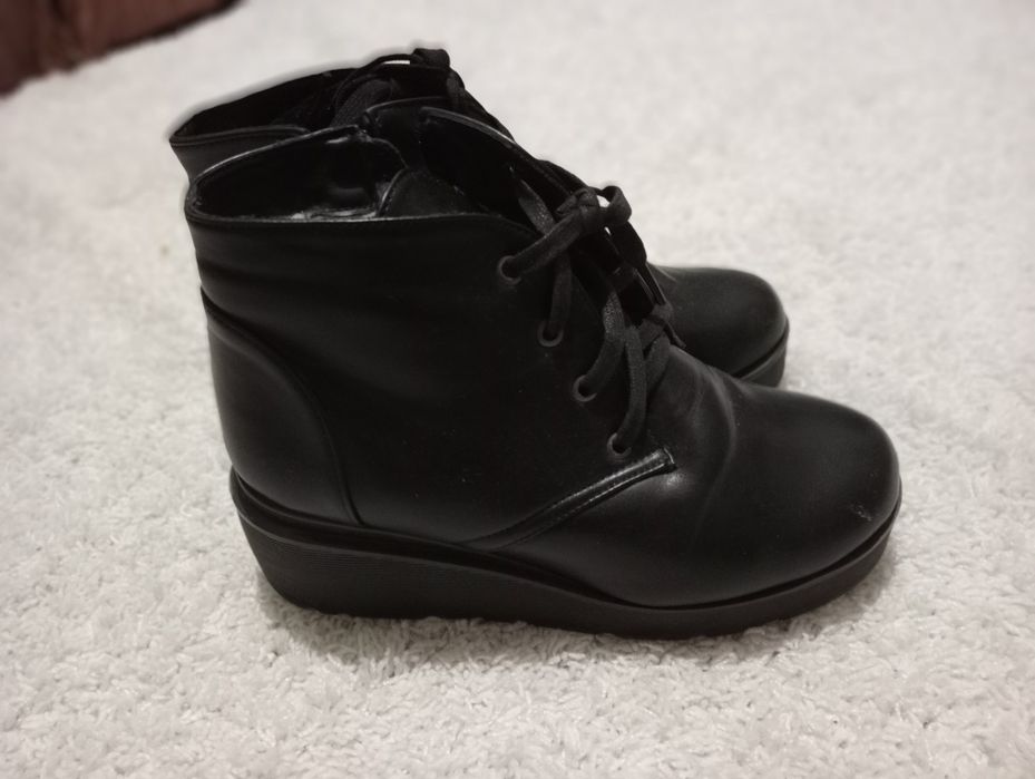 Зимові ботинки 40р