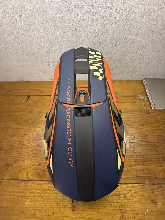 Capacete O NEAL mais oculos