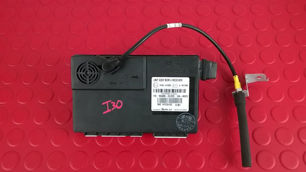 Módulo Electrónico 95400-2L925 - HYUNDAI i30