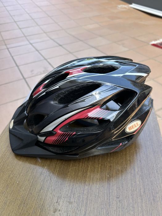 Capacetes de btt em bom estado. Veja pf o descritivo