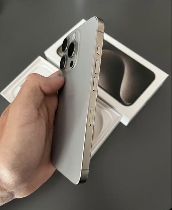 Iphone 15 Pro como novo