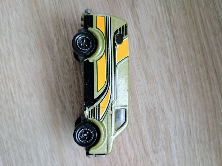 Matchbox Hevy Van