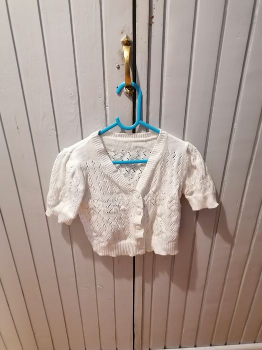 Sweterek dziewczęcy