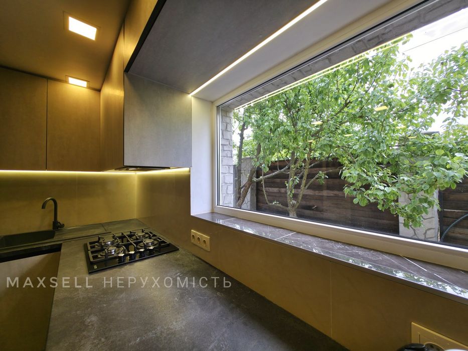 Продам новий будинок в районі Козацького проспекту