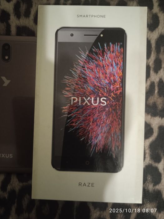 Продам телефон мобільний.