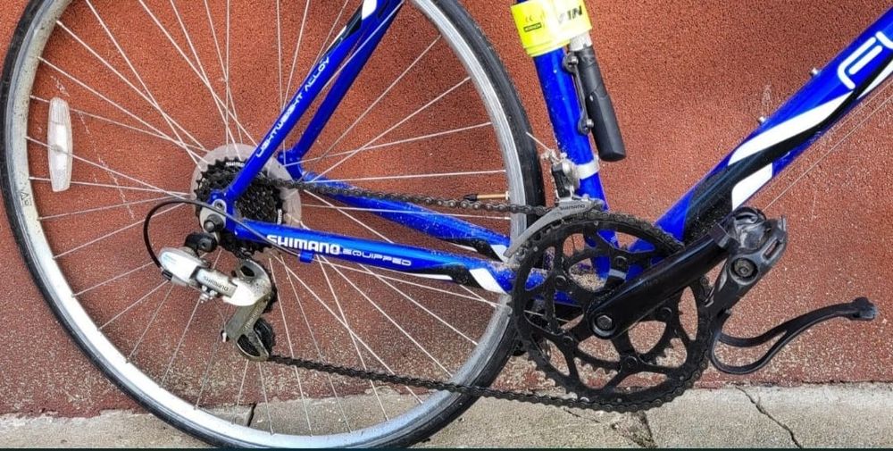 Rower szosowy Apollo fusion, aluminium, koła 28 cali