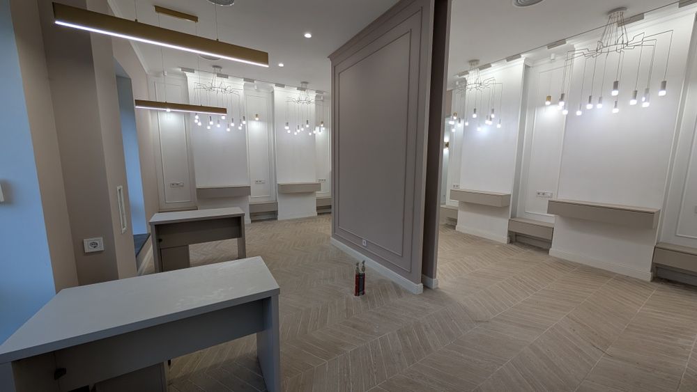 Приміщення в топовій локації в центрі в оточенні нових ЖК, 50 квт