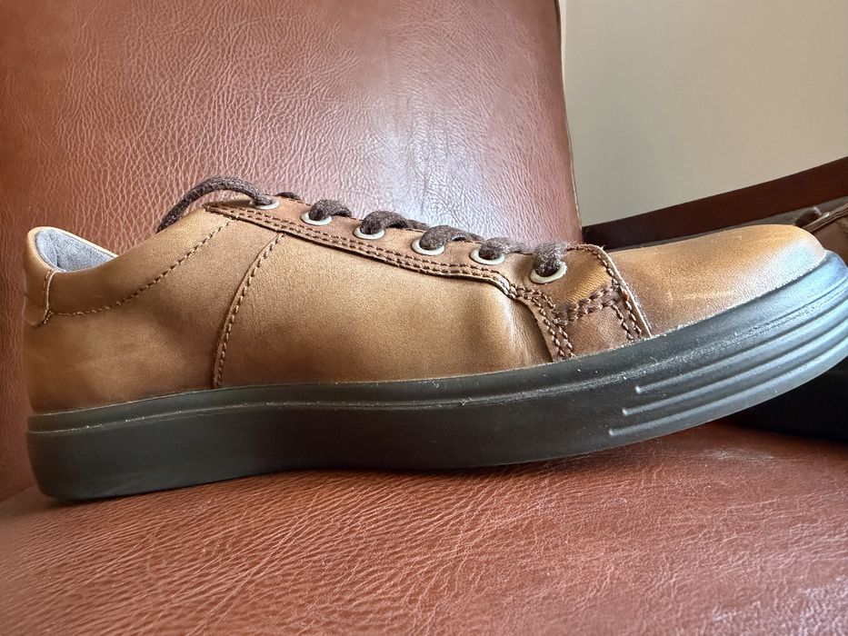 Ténis/Sapatos/Sapatilhas Ecco novos