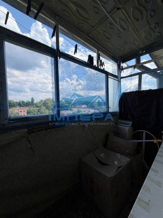 Продам 2-кімнатну квартиру в центральній частині міста.