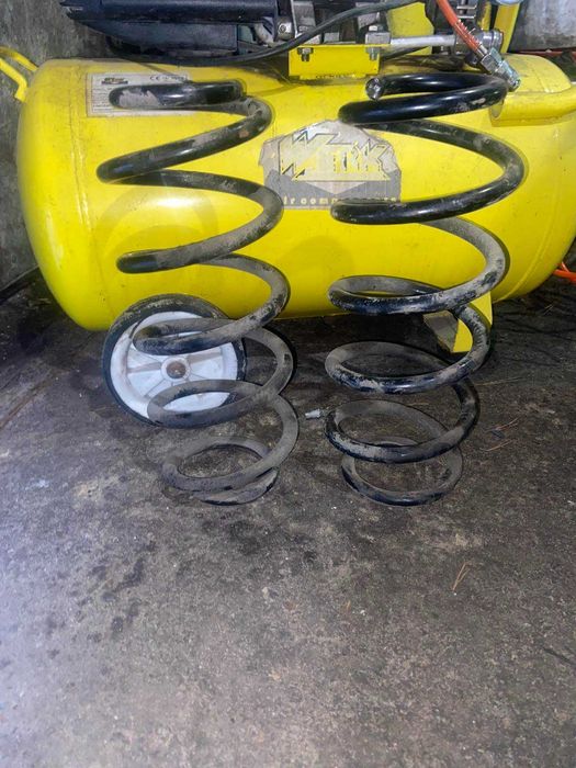 Пружини Audi A6C5 Vw passat B5