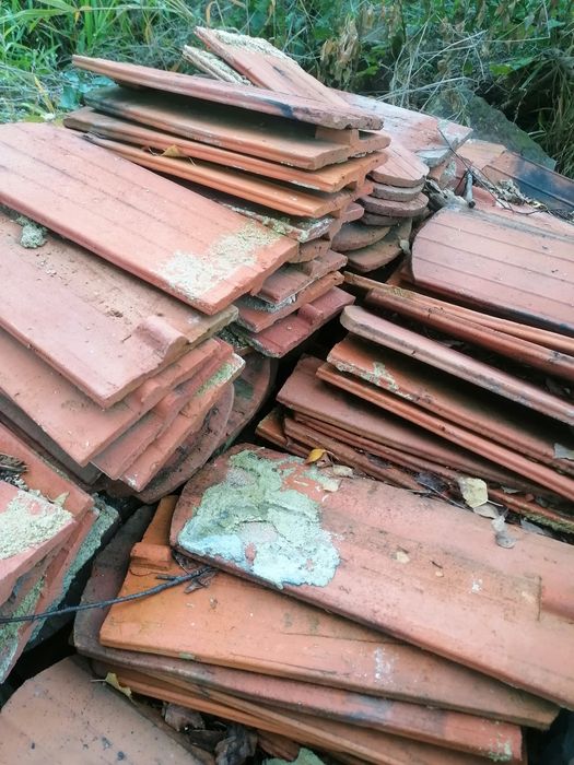 Dachówka karpiówka poniemiecka z demontażu