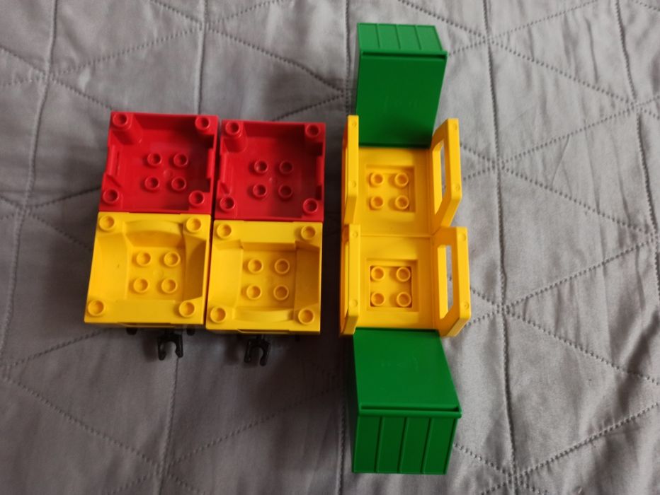 Zestaw wagonów Lego Duplo