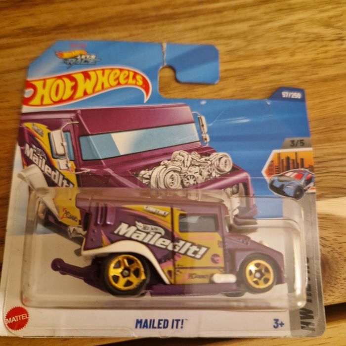 Hotwheels Treasure Hunt