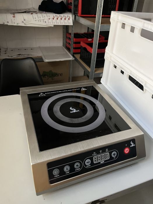 Плита індукційна AirHot IP3500