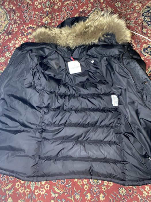 Зимняя куртка Монклер оригинал Moncler