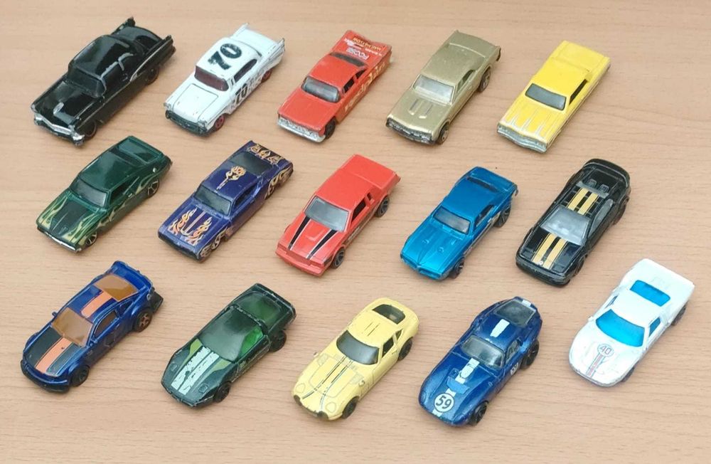 Hot wheels - Soltos