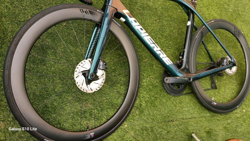 Rodas Carbono Lapierre carbono disco