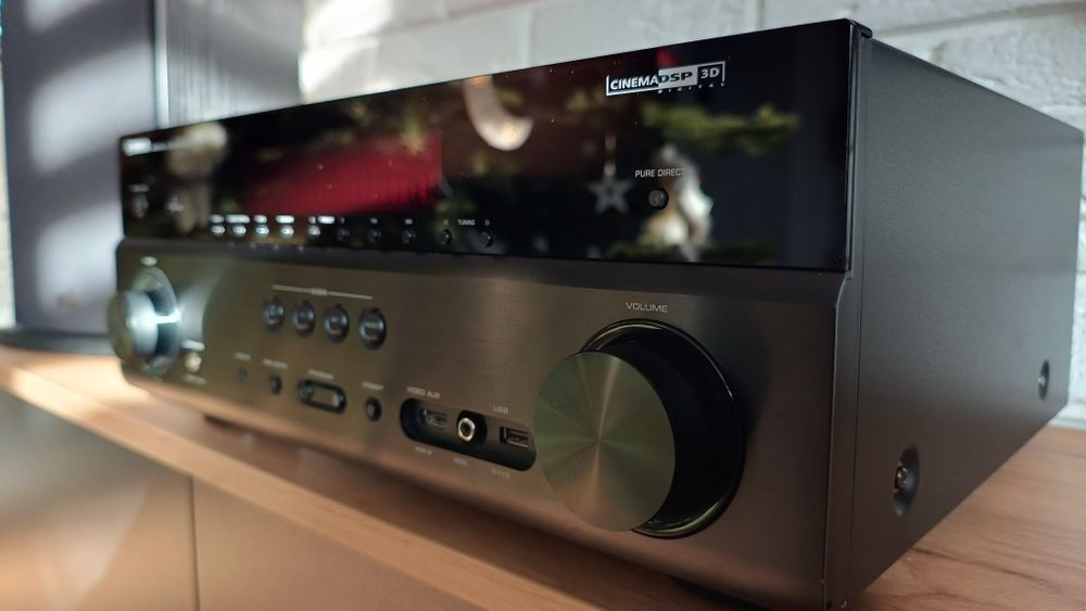 Amplituner Yamaha RX-V773