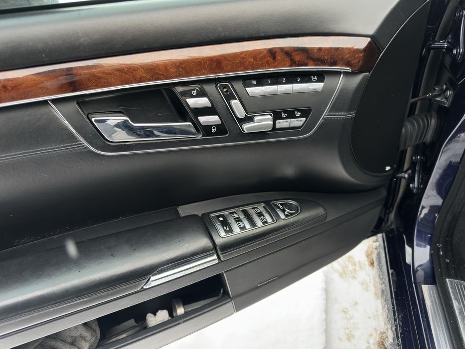 Продам Mercedes w221