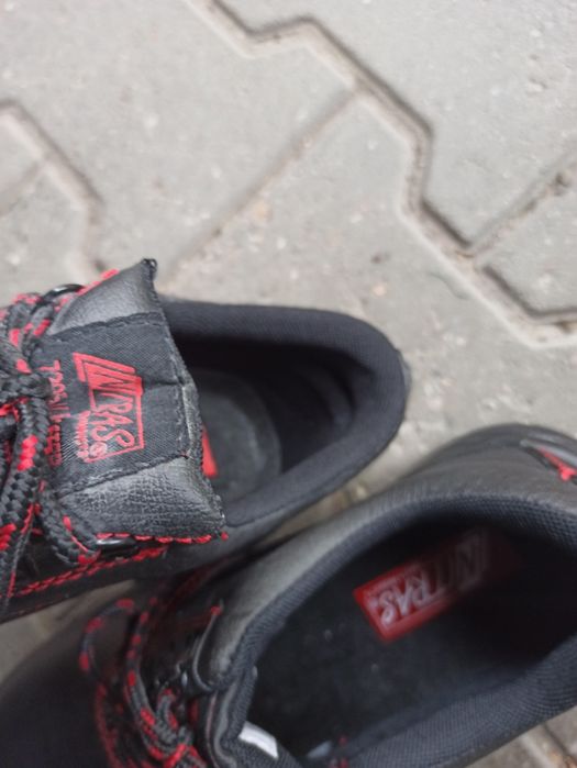 Trzewiki, buty robocze nitras