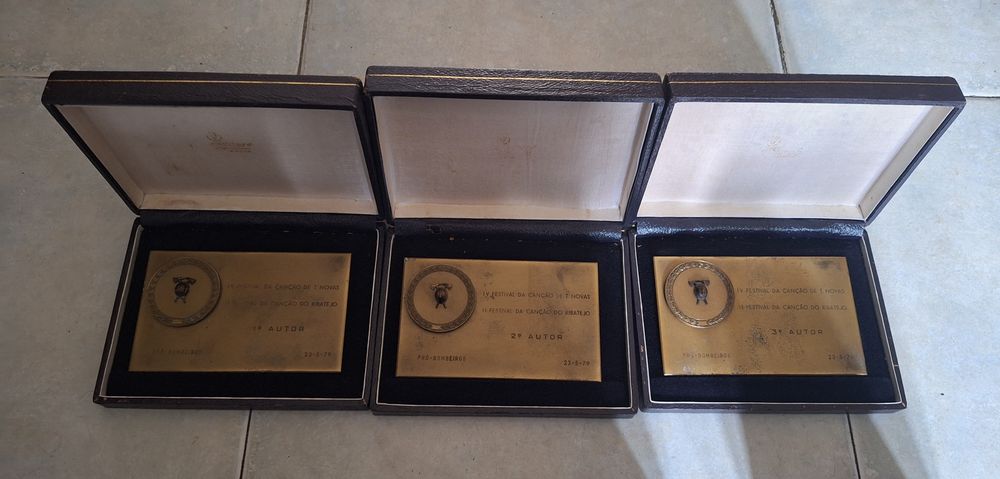 Lote de diversas medalhas