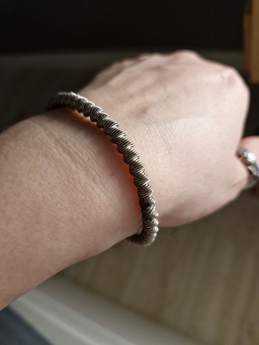 Metalowa bransoletka, rozciągliwa