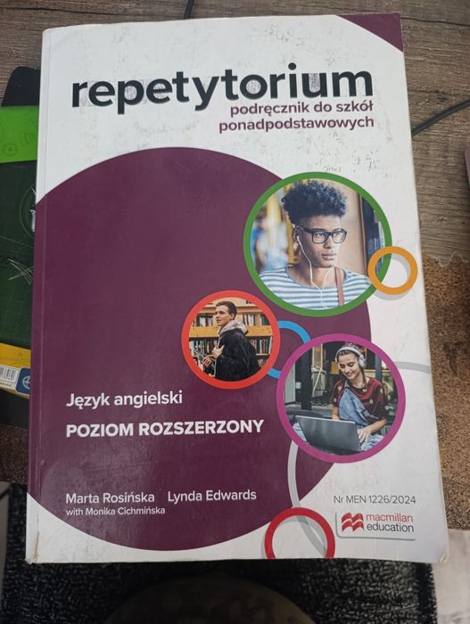 repetytorium język angielski rozszerzony macmillan