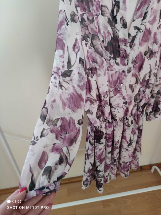 Przepiękna sukienka M