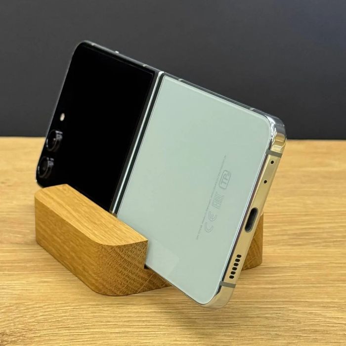 Samsung z flip 5