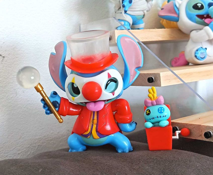 Conjunto de figuras do diário louco do Stitch da Disney (6 peças)