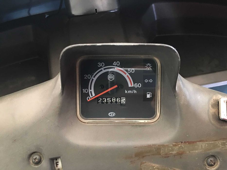 Piaggio ape 50 pick-up clássico(a) Aluguer eventos LER ANÚNCIO