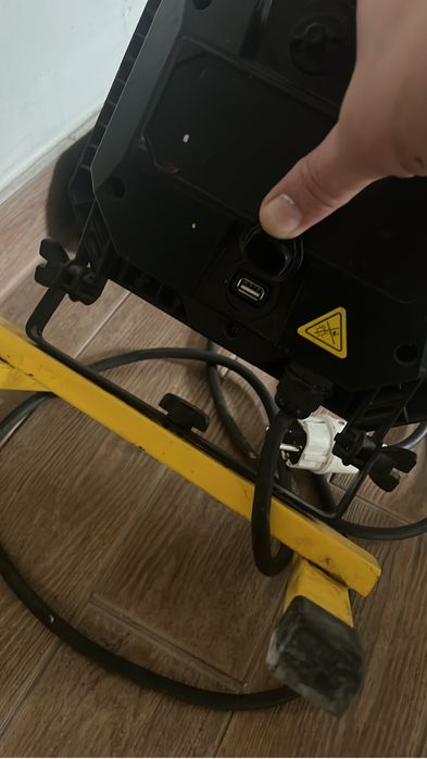 Лед лам будівельна