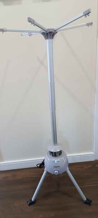 Estendal vertical elétrico