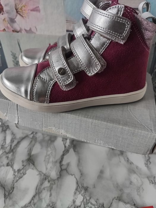 Buty dla dziewczynki